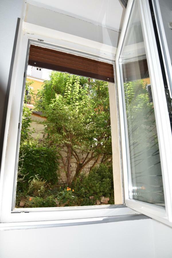 Studio Apartment Lumen Pula Exteriér fotografie